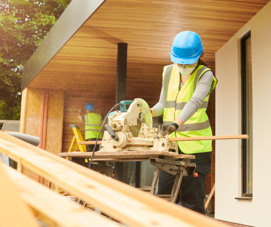 نجار في دبي