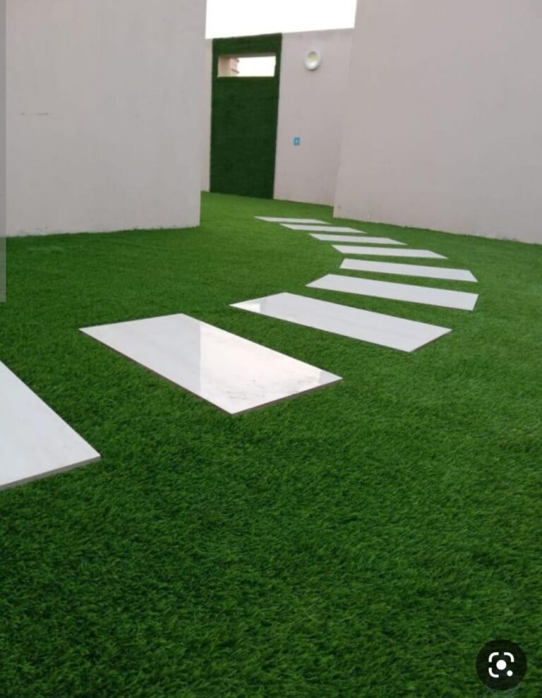 شركة تركيب عشب صناعي في ام القيوين